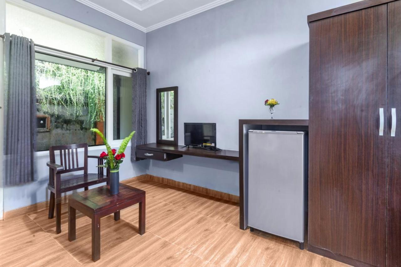 Dewi Sinta Hotel And Restaurant Tanah Lot  Exterior photo